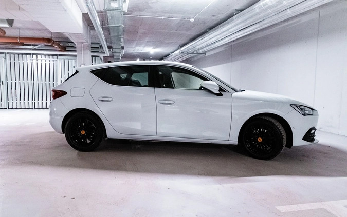 Seat Leon cena 85900 przebieg: 62673, rok produkcji 2021 z Garwolin małe 92
